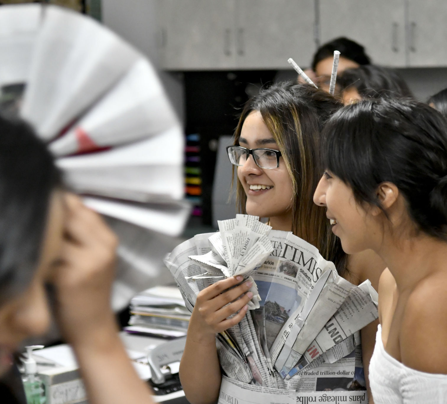 083018 Newspaper fashion 03.jpg